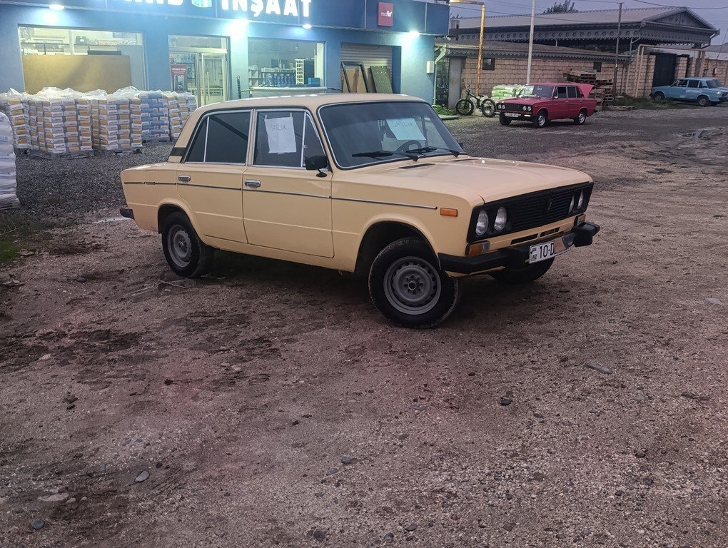 1988 LADA (VAZ) 2106, 1.5L, 111100km - Image 1