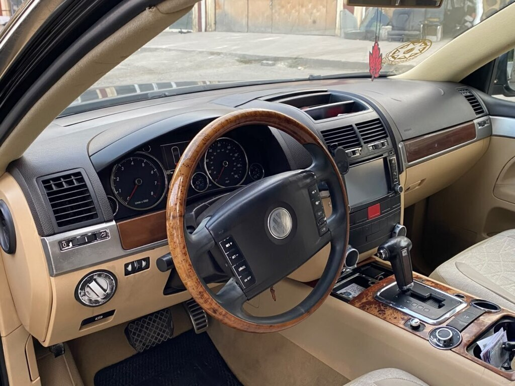 2005 Volkswagen Touareg, 3.2L, 285098km - Image 7