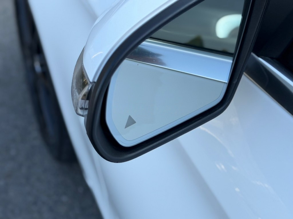 2016 Mercedes C 300, 2.0L, 161000km - Image 20