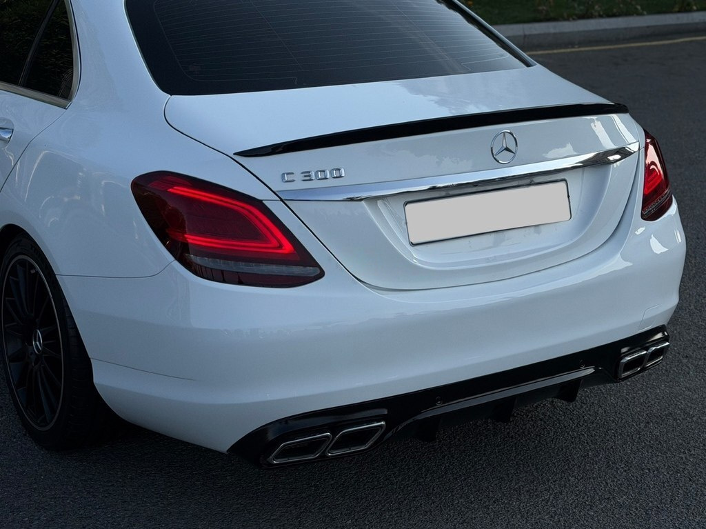 2016 Mercedes C 300, 2.0L, 161000km - Image 10
