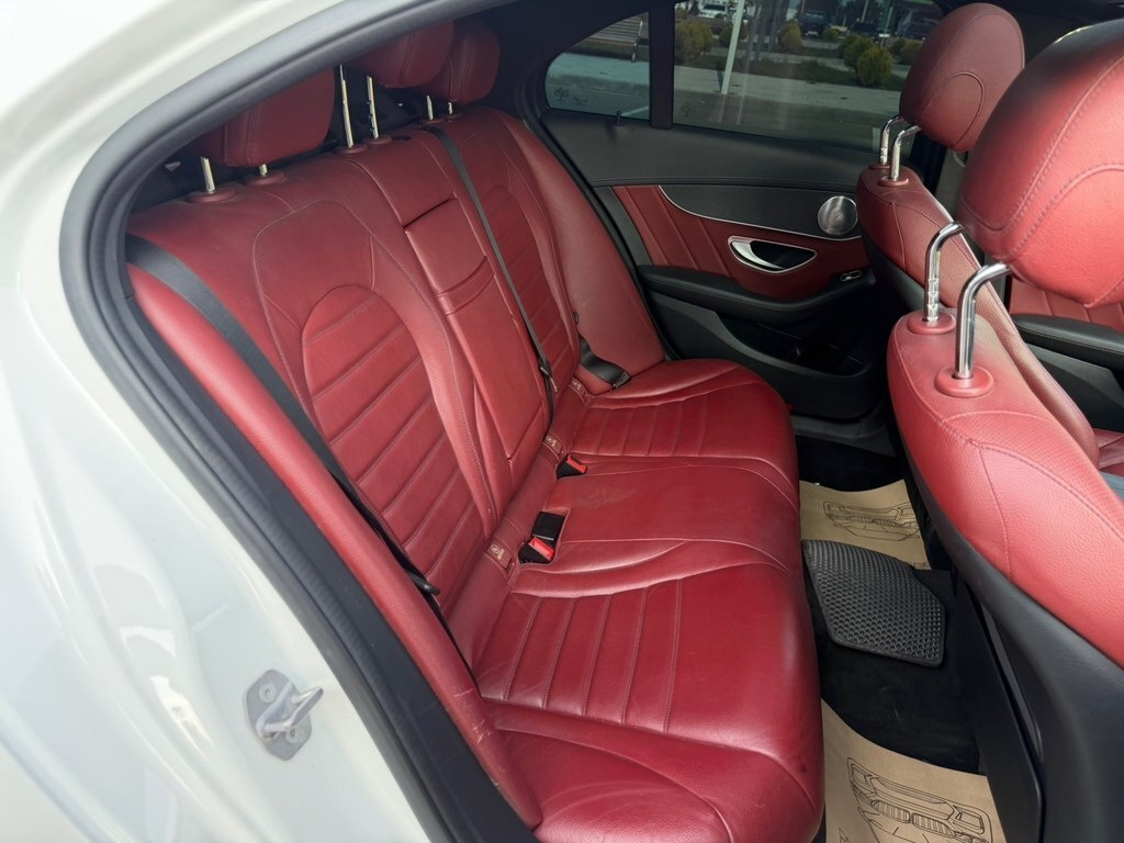 2017 Mercedes C 300, 2.0L, 170000km - Image 16