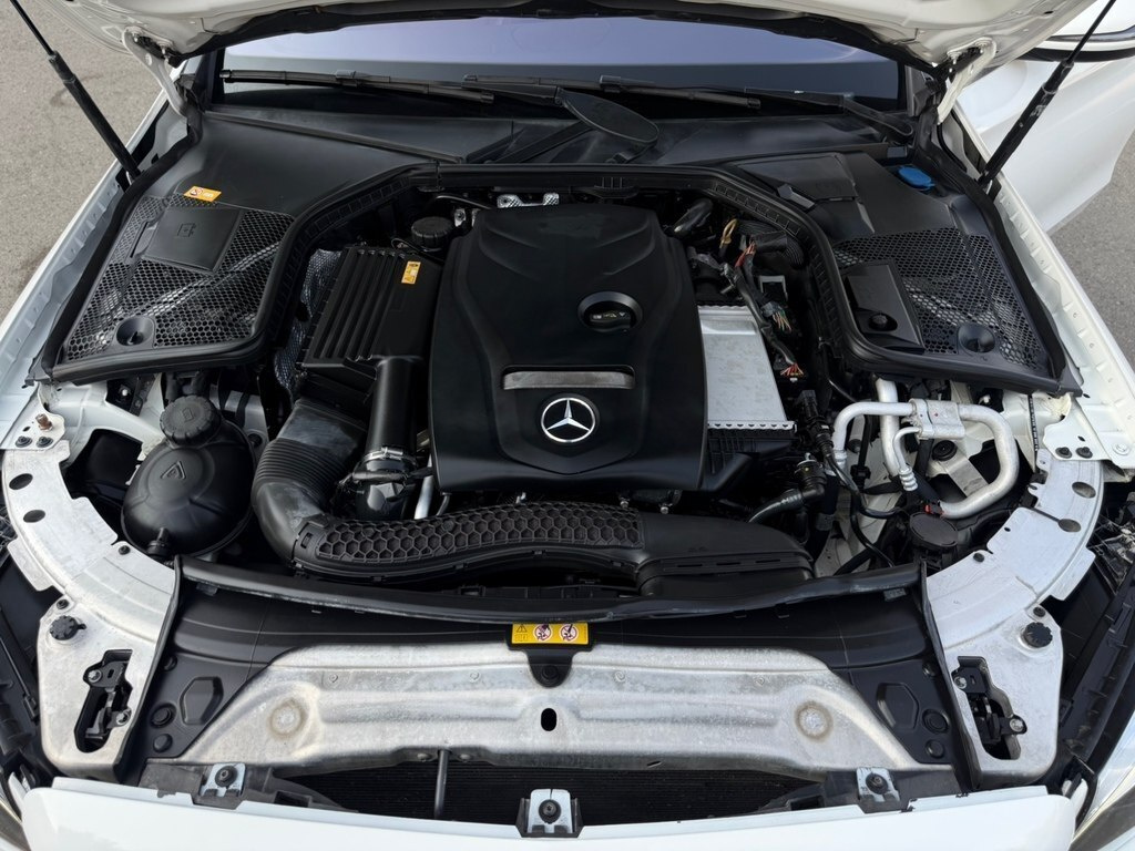2017 Mercedes C 300, 2.0L, 170000km - Image 20