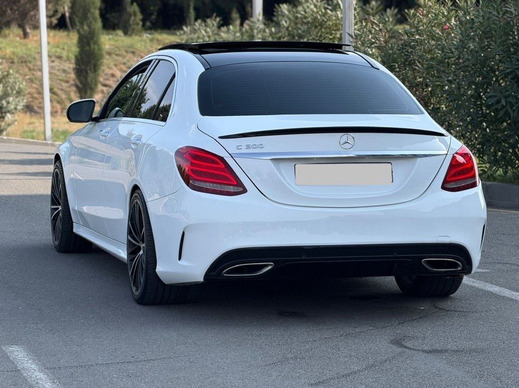2017 Mercedes C 300, 2.0L, 170000km - Image 8