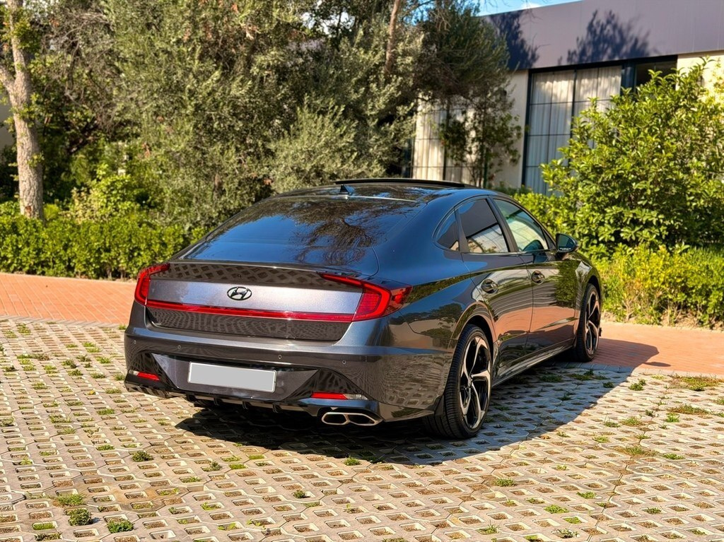 2022 Hyundai Sonata, 1.6L, 62000km - Image 6