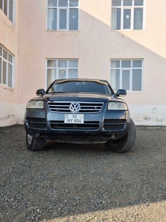 2003 Volkswagen Touareg, 3.2L, 331889km - Image 1