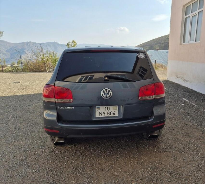 2003 Volkswagen Touareg, 3.2L, 331889km - Image 2