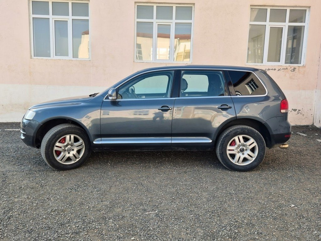 2003 Volkswagen Touareg, 3.2L, 331889km - Image 7