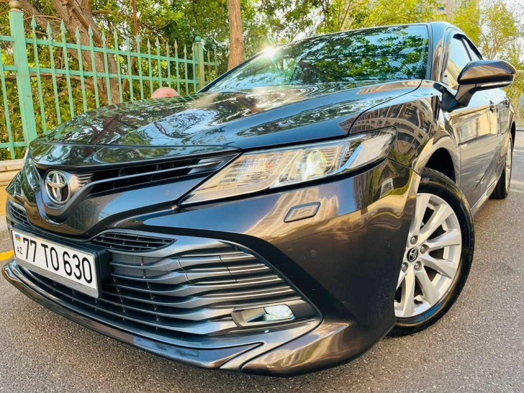 2020 Toyota Camry, 2.5L, 103000km - Image 12