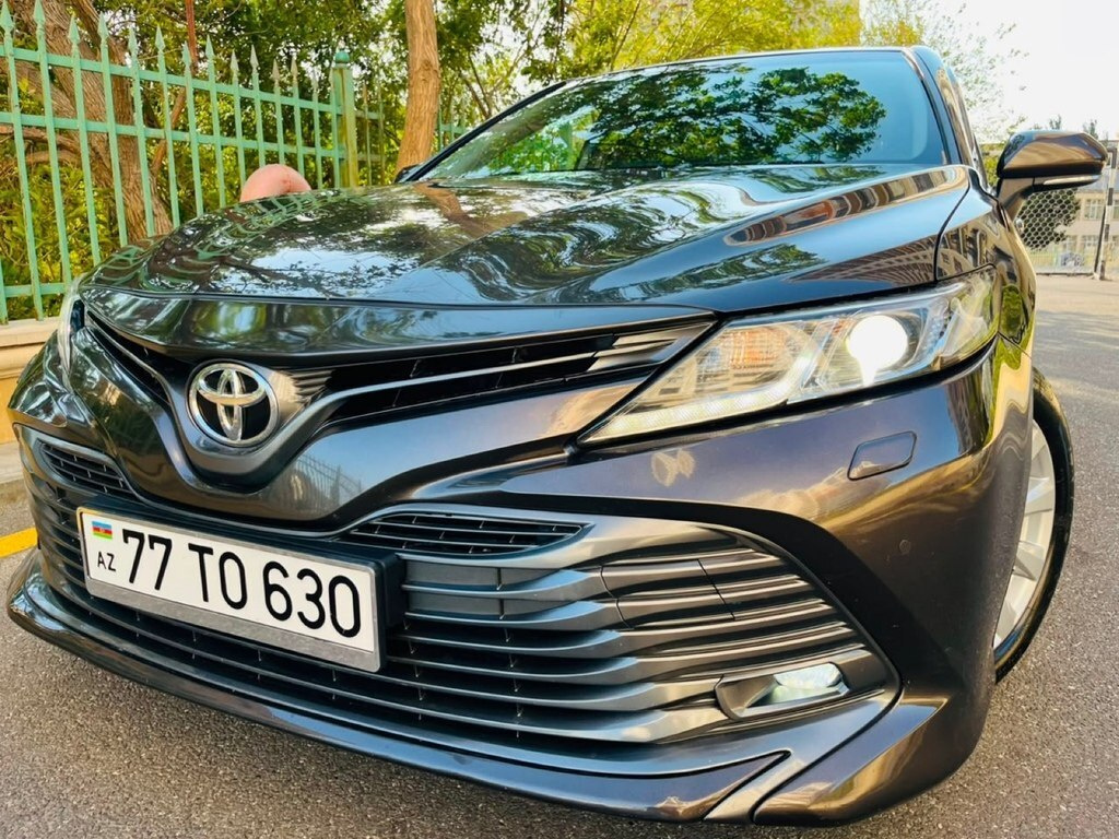 2020 Toyota Camry, 2.5L, 103000km - Image 13