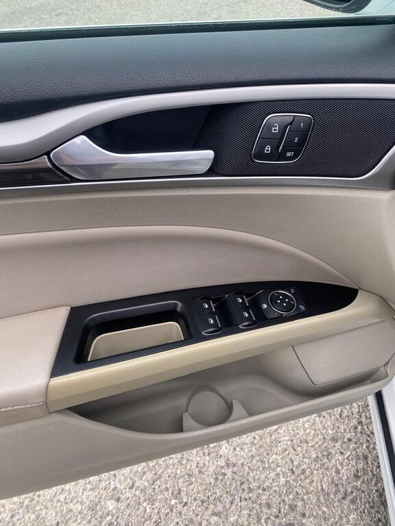 2018 Ford Fusion (North America), 1.5L, 149989km - Image 12