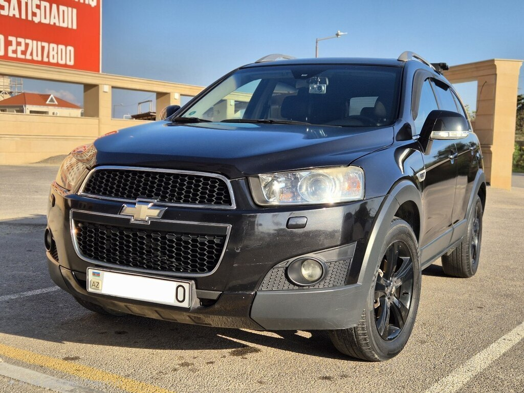 2011 Chevrolet Captiva, 2.4L, 210300km - Image 1