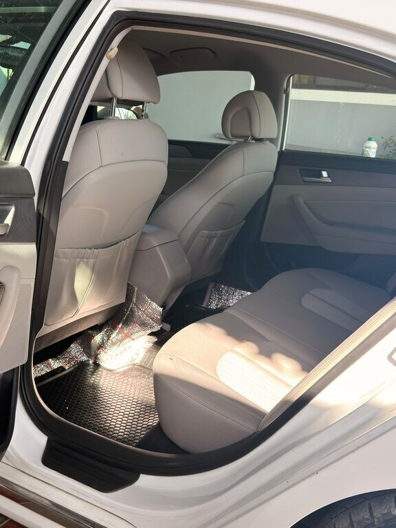 2017 Hyundai Sonata, 2.0L, 134612km - Image 17