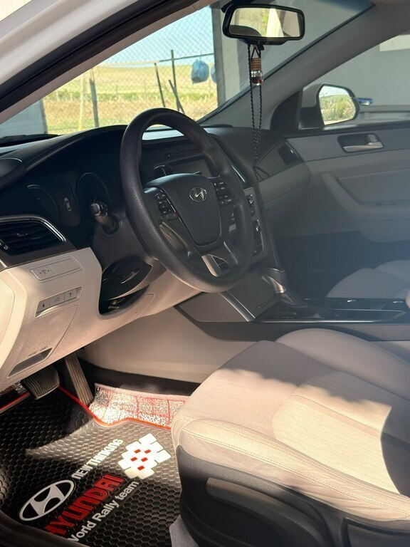 2017 Hyundai Sonata, 2.0L, 134612km - Image 18