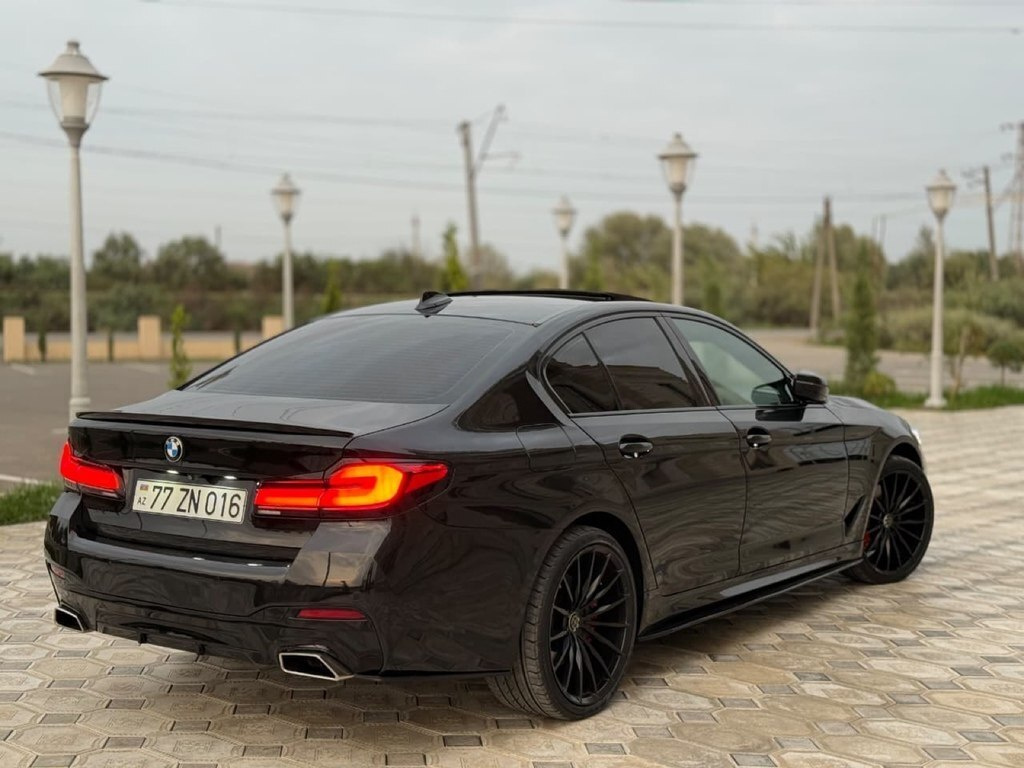 2018 BMW 530, 2.0L, 155000km - Image 4