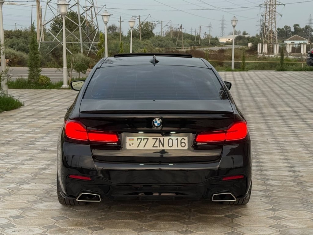 2018 BMW 530, 2.0L, 155000km - Image 5