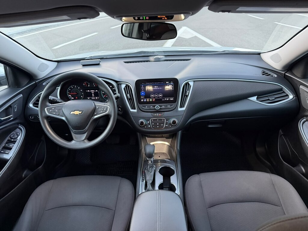 2022 Chevrolet Malibu, 1.5L, 137000km - Image 13