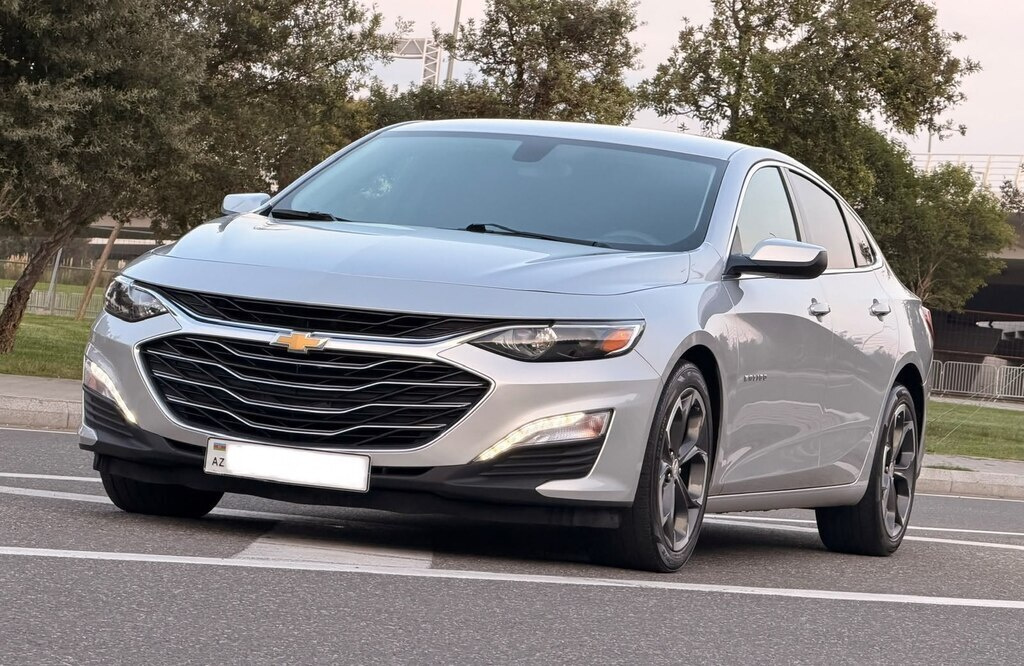 2022 Chevrolet Malibu, 1.5L, 137000km - Image 3