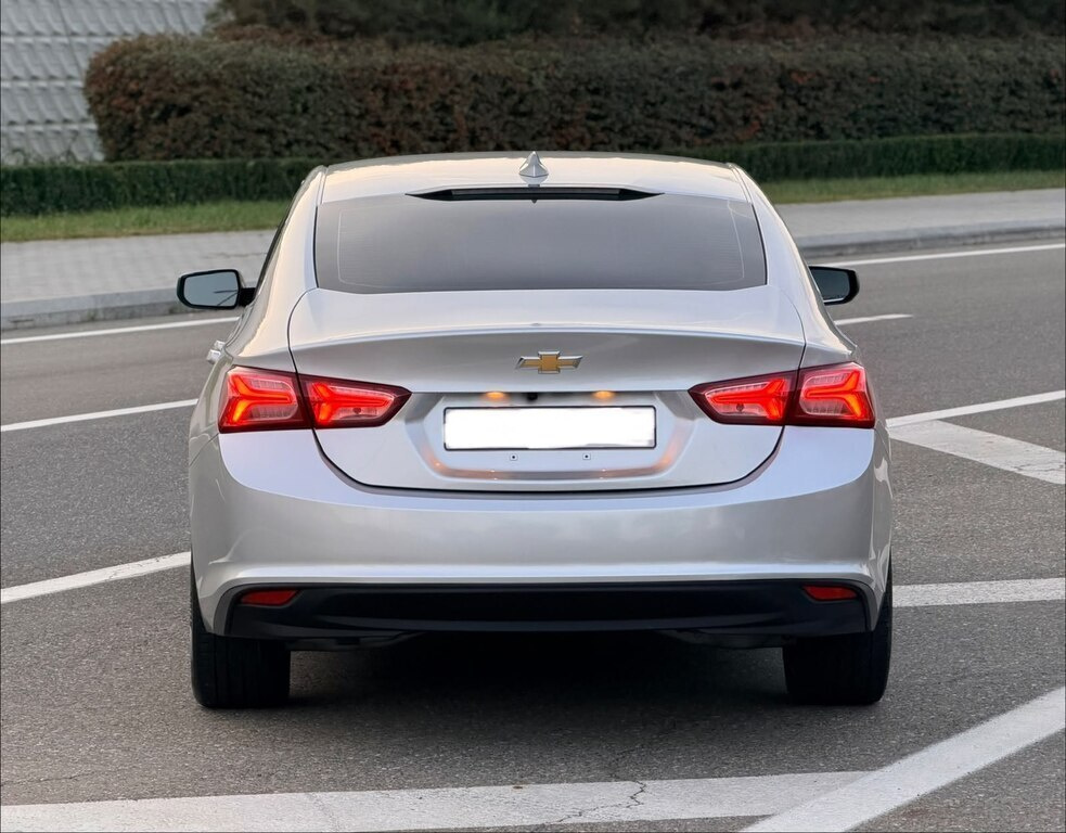 2022 Chevrolet Malibu, 1.5L, 137000km - Image 9