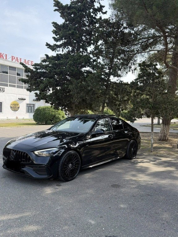 2022 Mercedes C 180, 1.5L, 120000km - Image 4