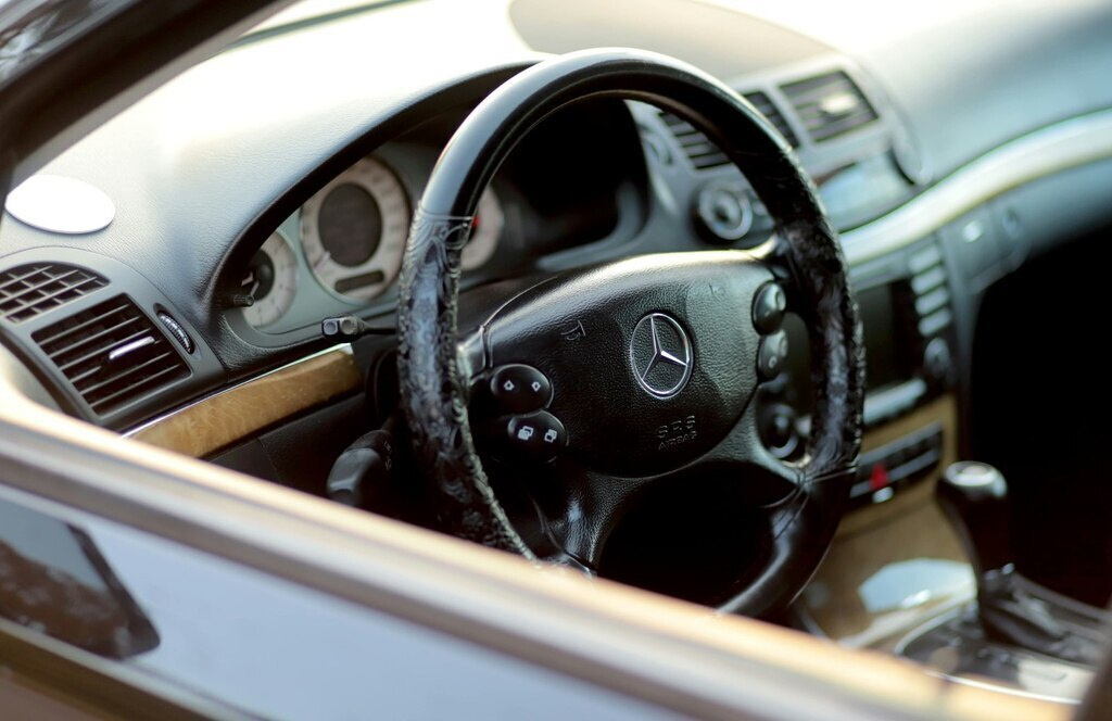 2007 Mercedes E 220, 2.2L, 410000km - Image 6