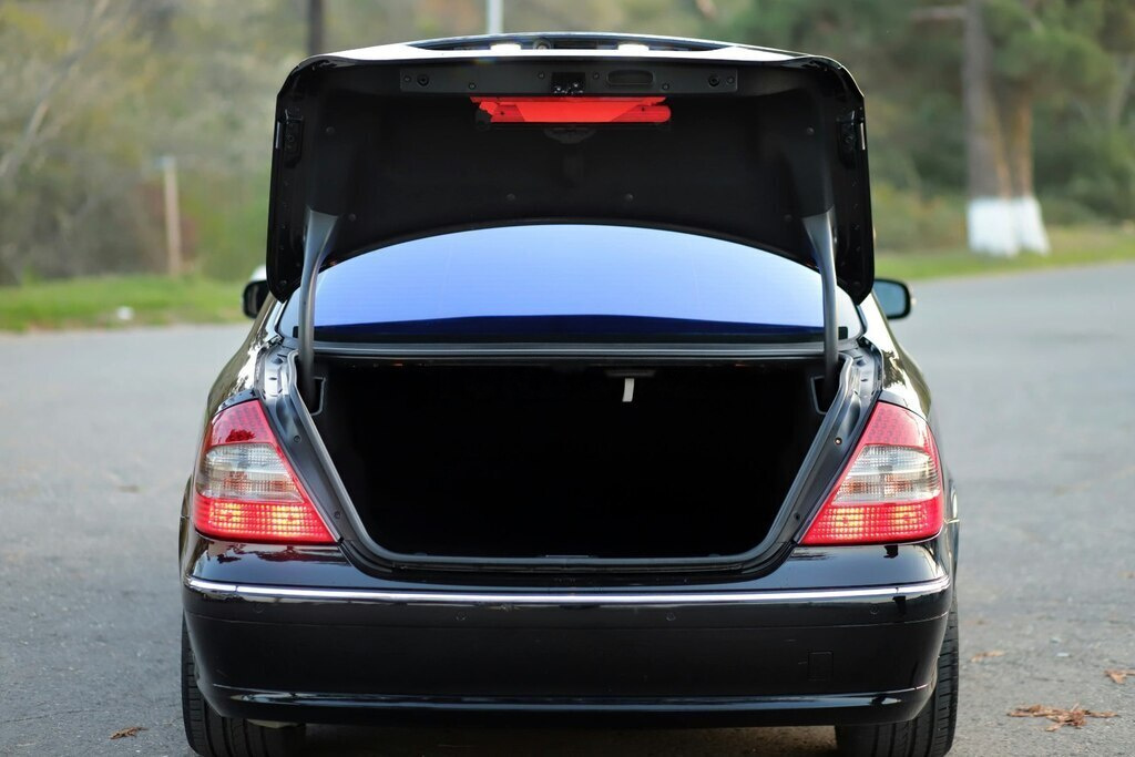 2007 Mercedes E 220, 2.2L, 410000km - Image 8