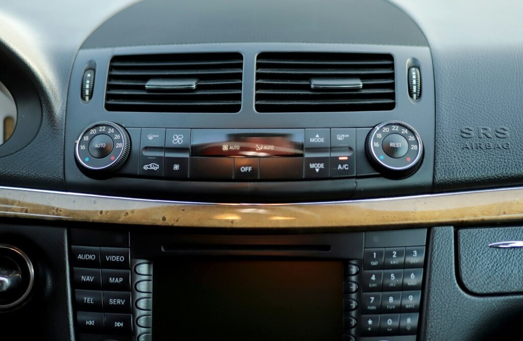 2007 Mercedes E 220, 2.2L, 410000km - Image 10