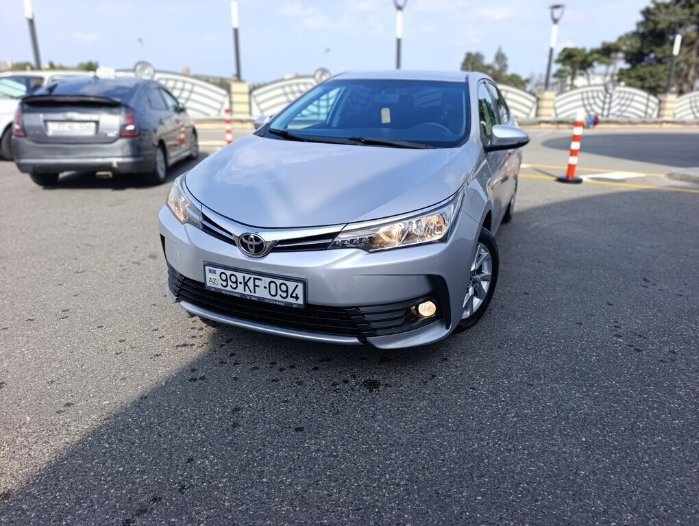 2016 Toyota Corolla, 1.6L, 220000km - Image 1