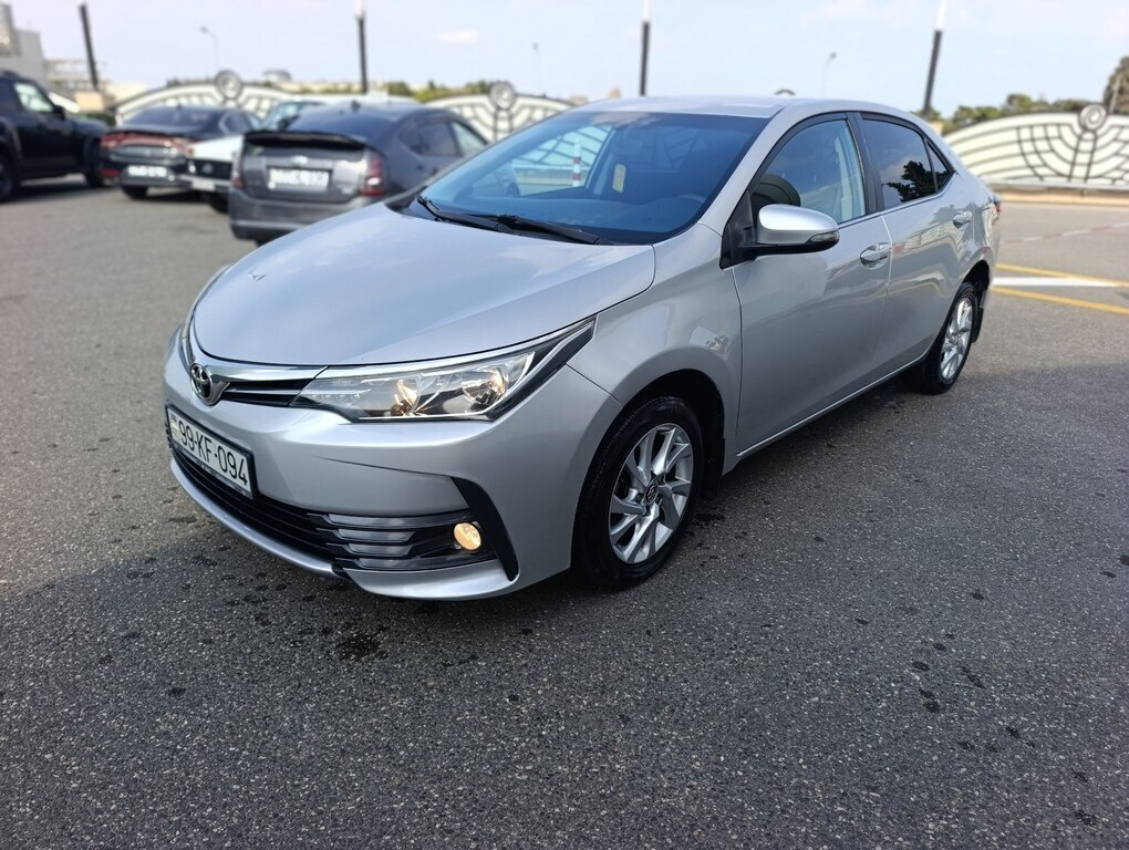 2016 Toyota Corolla, 1.6L, 220000km - Image 3