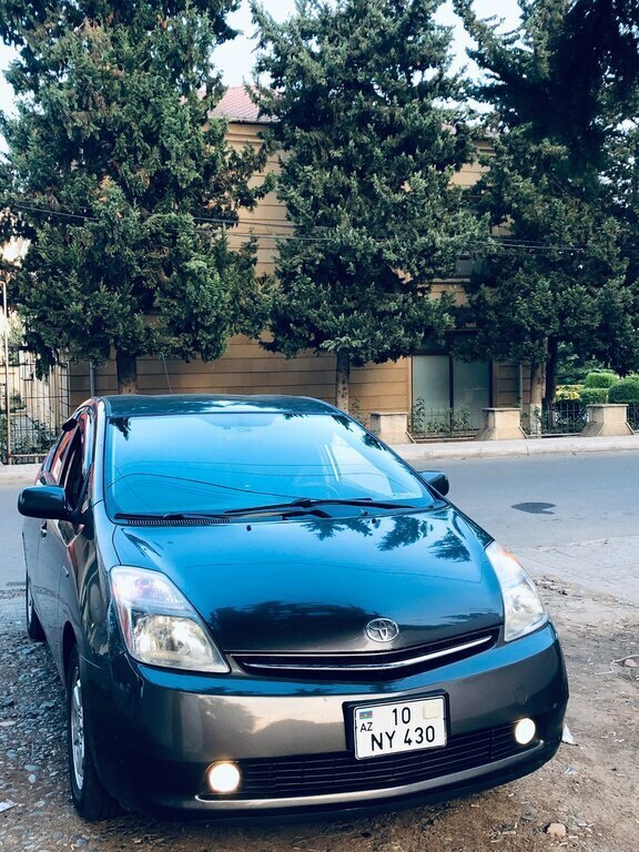 2009 Toyota Prius, 1.5L, 378196km - Image 2