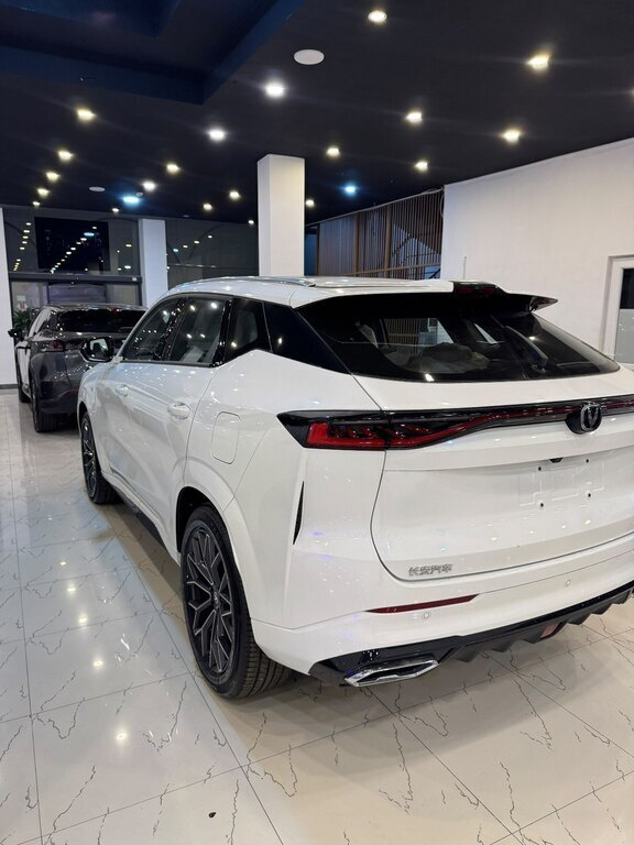 2025 Changan Uni-Z, 1.5L, 0km - Image 5