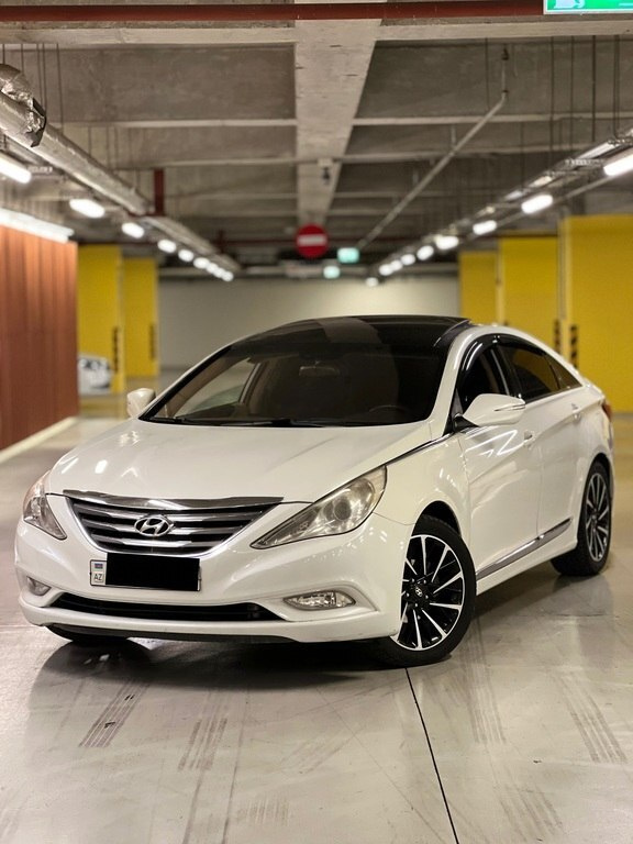2010 Hyundai Sonata, 2.4L, 248000km - Image 5