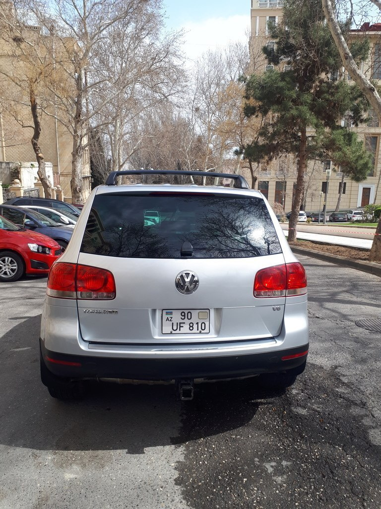 2004 Volkswagen Touareg, 3.2L, 270000km - Image 4