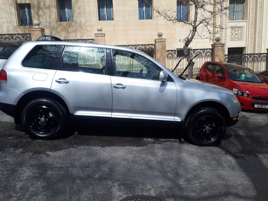 2004 Volkswagen Touareg, 3.2L, 270000km - Image 7