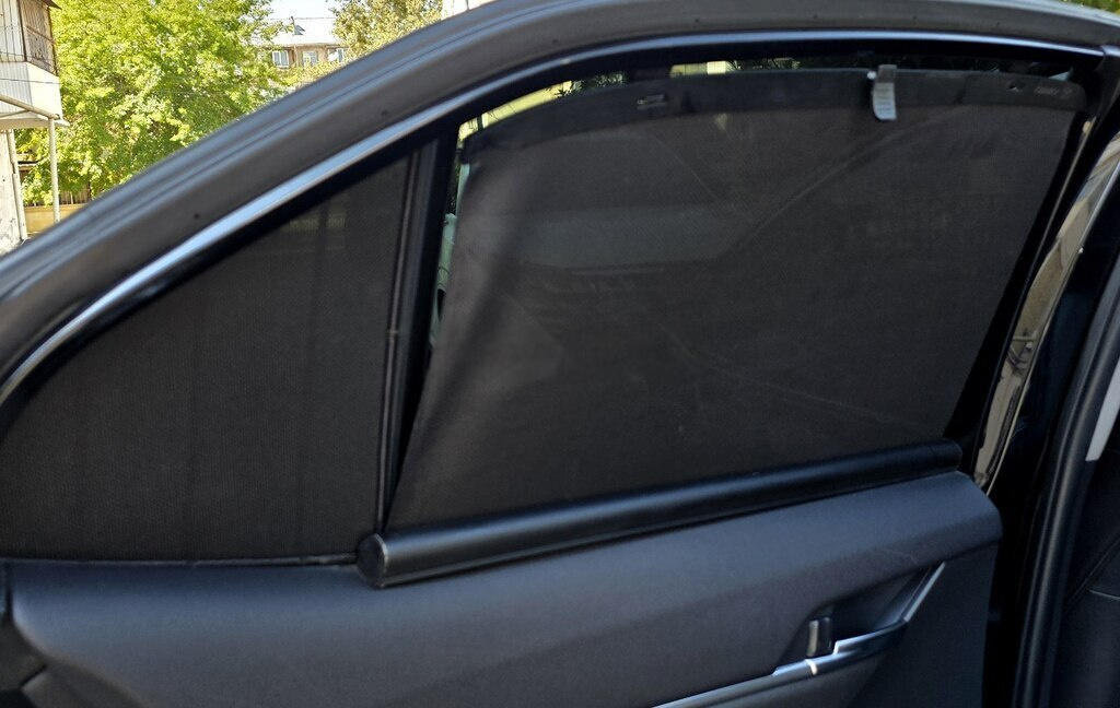 2021 Toyota Camry, 2.5L, 64900km - Image 7