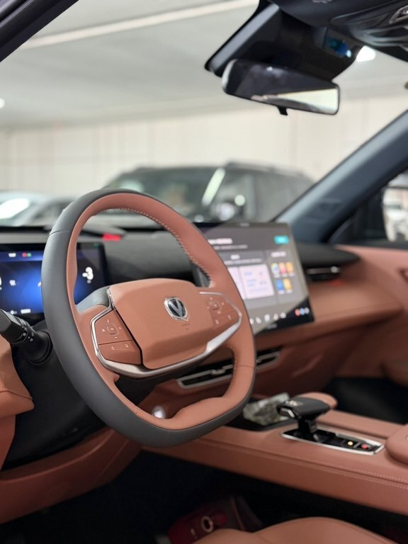 2025 Changan Uni-Z, 1.5L, 0km - Image 2