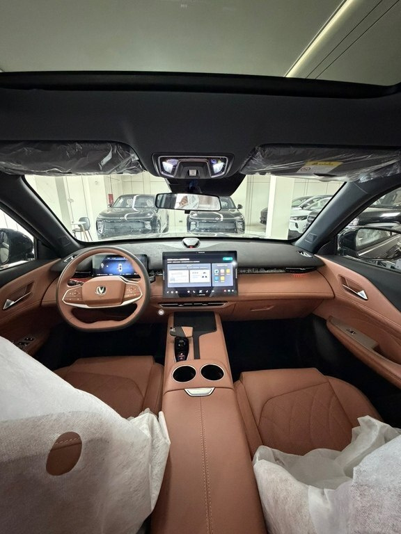 2025 Changan Uni-Z, 1.5L, 0km - Image 11