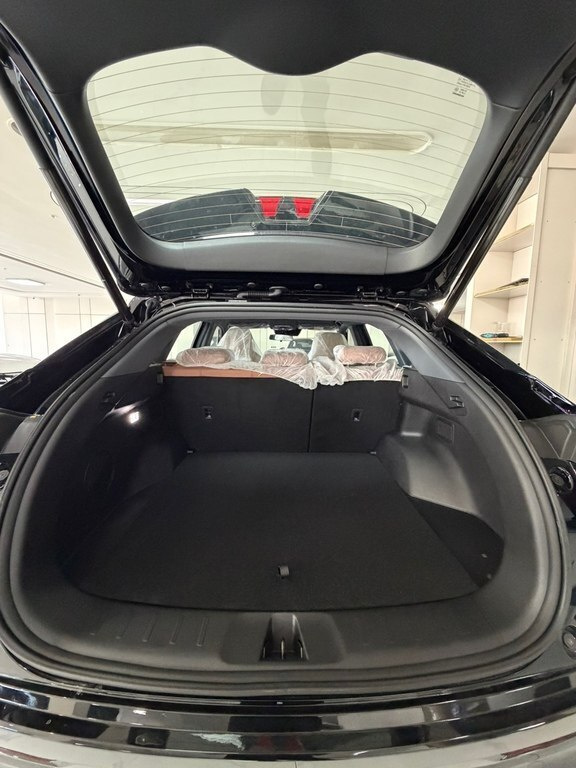 2025 Changan Uni-Z, 1.5L, 0km - Image 12
