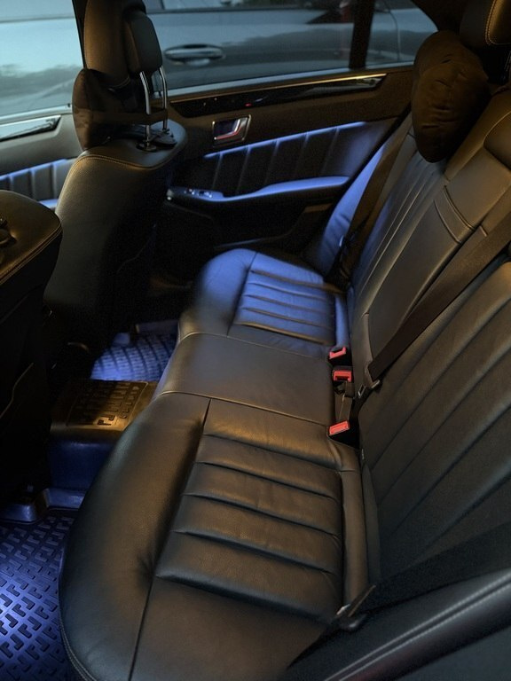 2015 Mercedes E 220, 2.1L, 233300km - Image 19