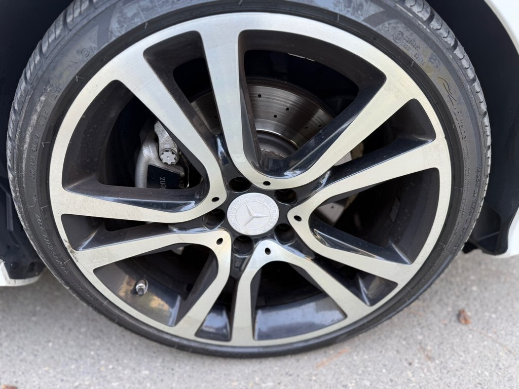 2015 Mercedes E 220, 2.1L, 233300km - Image 21