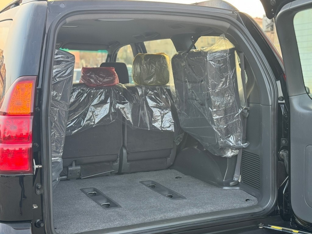 2006 Toyota Land Cruiser Prado, 2.7L, 281000km - Image 15