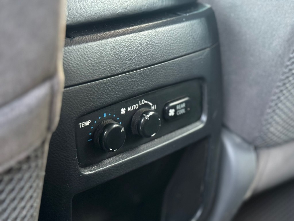 2006 Toyota Land Cruiser Prado, 2.7L, 281000km - Image 20