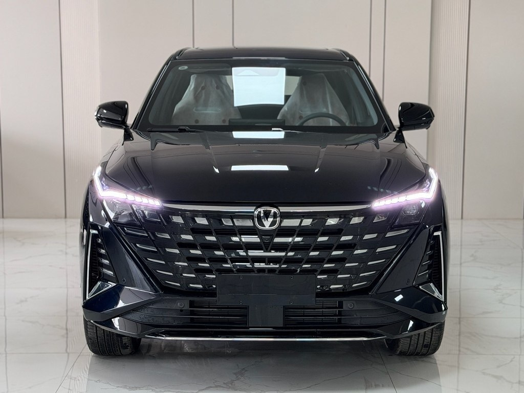 2025 Changan Uni-Z, 1.5L, 0km - Image 1