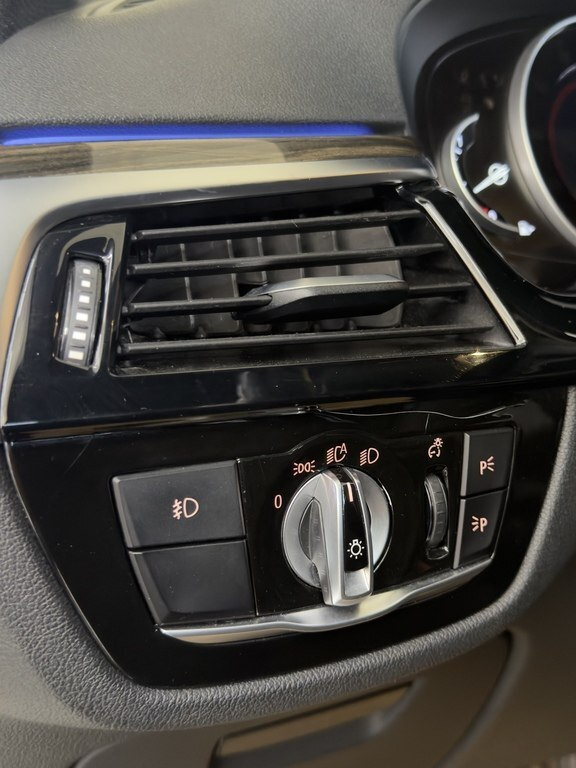2019 BMW 530, 2.0L, 202000km - Image 14