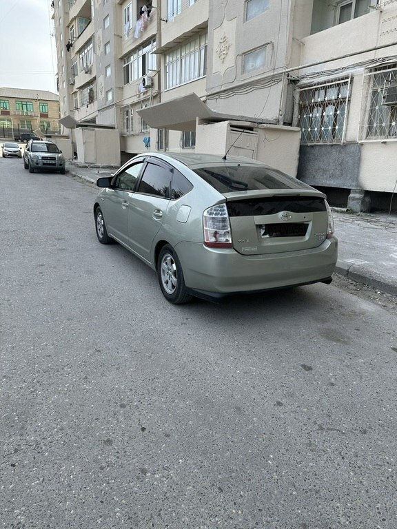 2008 Toyota Prius, 1.5L, 250000km - Image 6