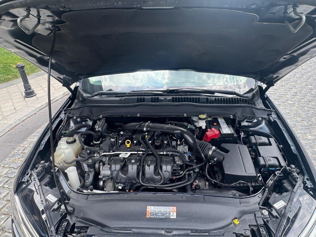 2020 Ford Fusion (North America), 2.0L, 148060km - Image 7