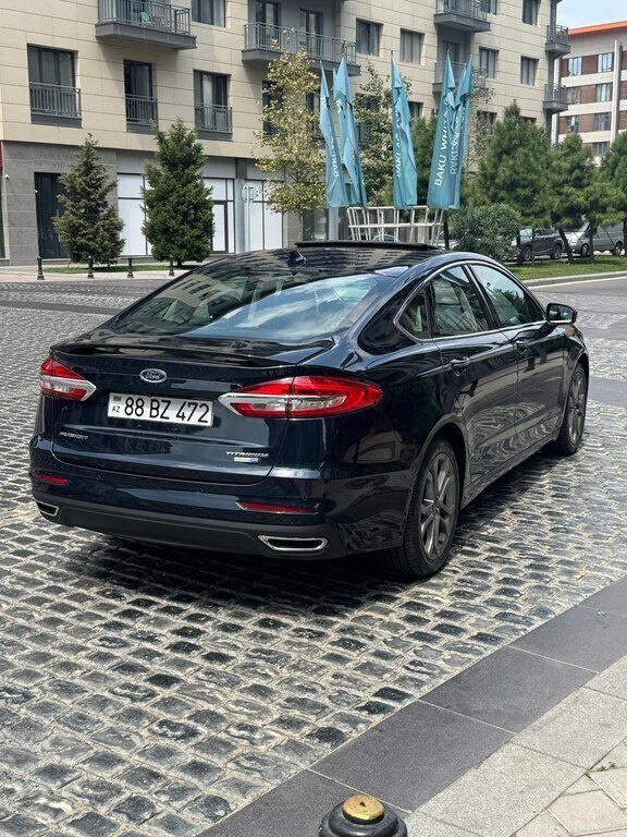 2020 Ford Fusion (North America), 2.0L, 148060km - Image 10