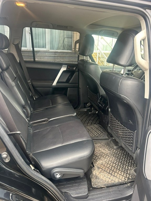 2020 Toyota Land Cruiser Prado, 2.7L, 170000km - Image 9
