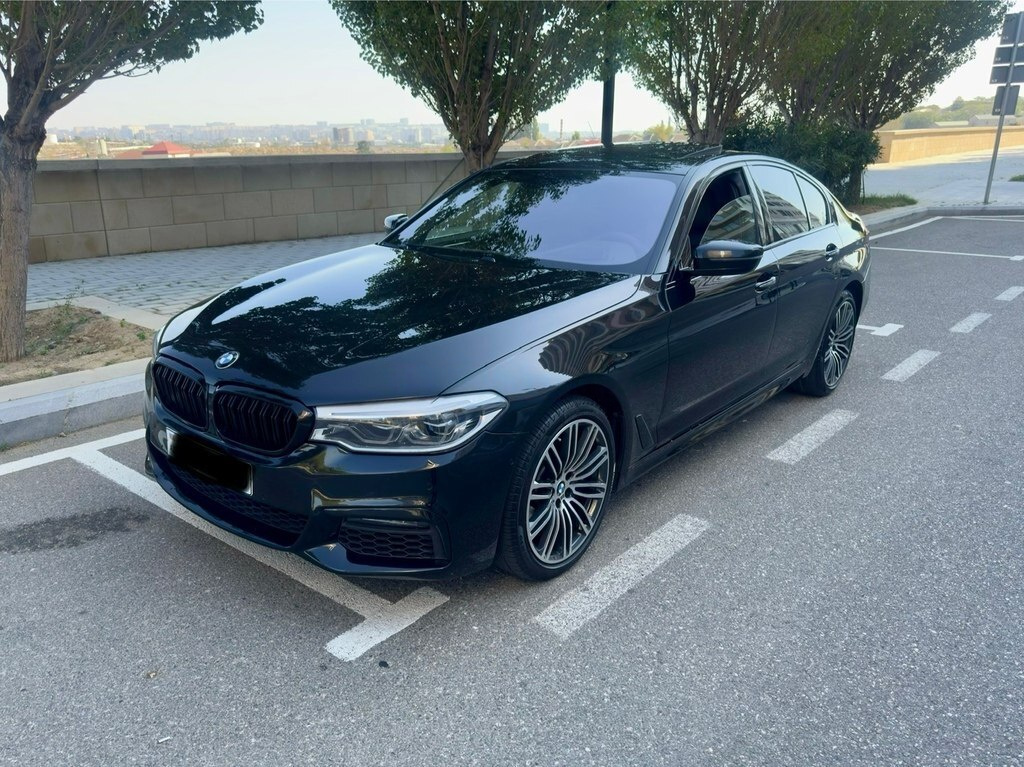 2018 BMW 530, 2.0L, 187000km - Image 2