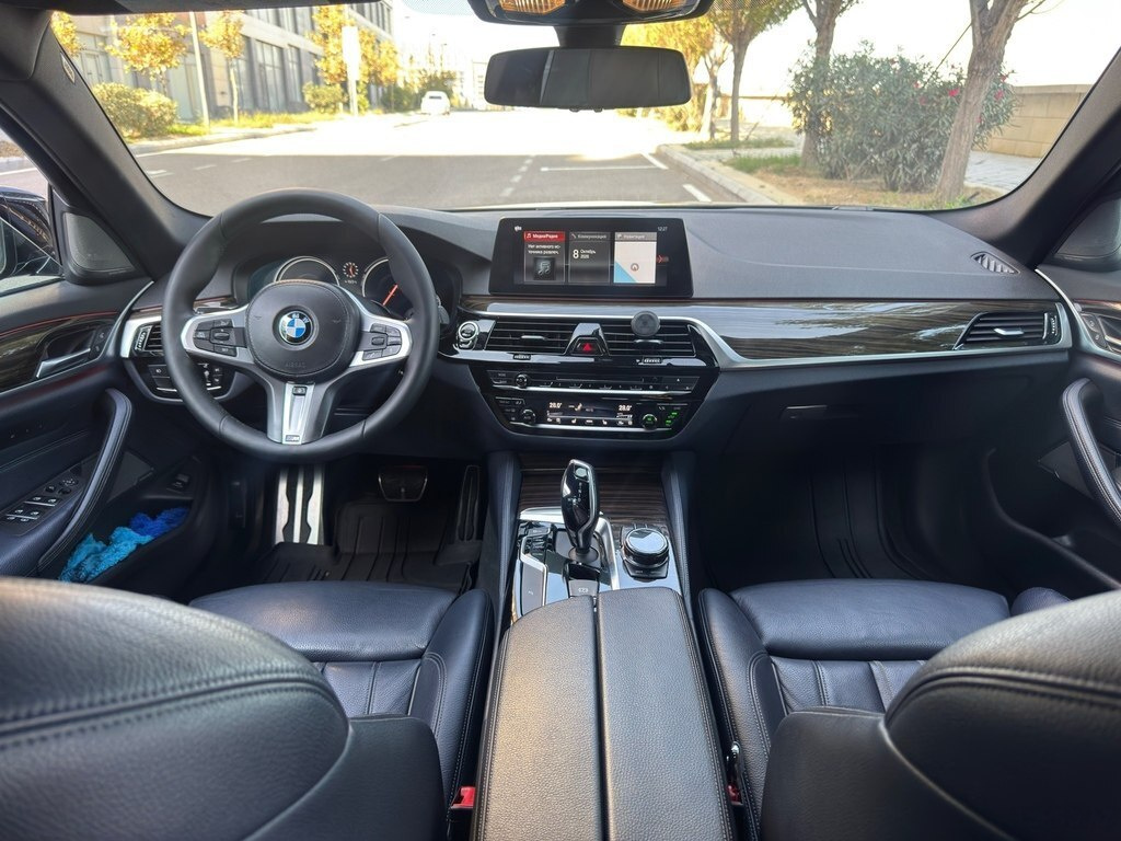 2018 BMW 530, 2.0L, 187000km - Image 11