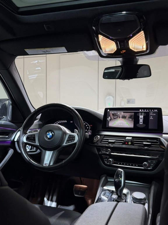 2021 BMW 530, 2.0L, 94000km - Image 13